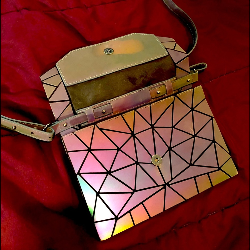 Reflective purse